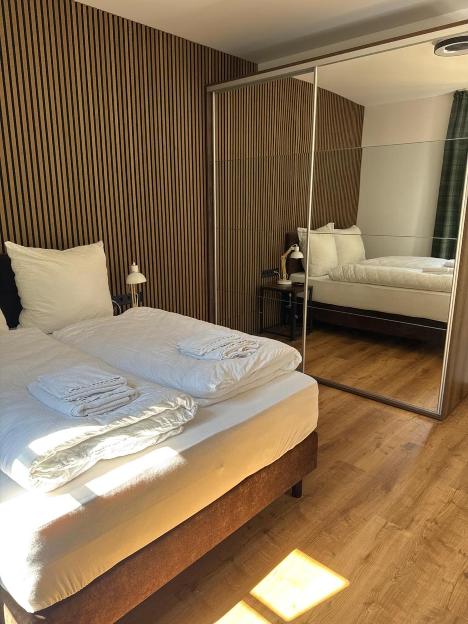 Hotel Am Schloss - Frankfurt An Der Oder Exteriör bild